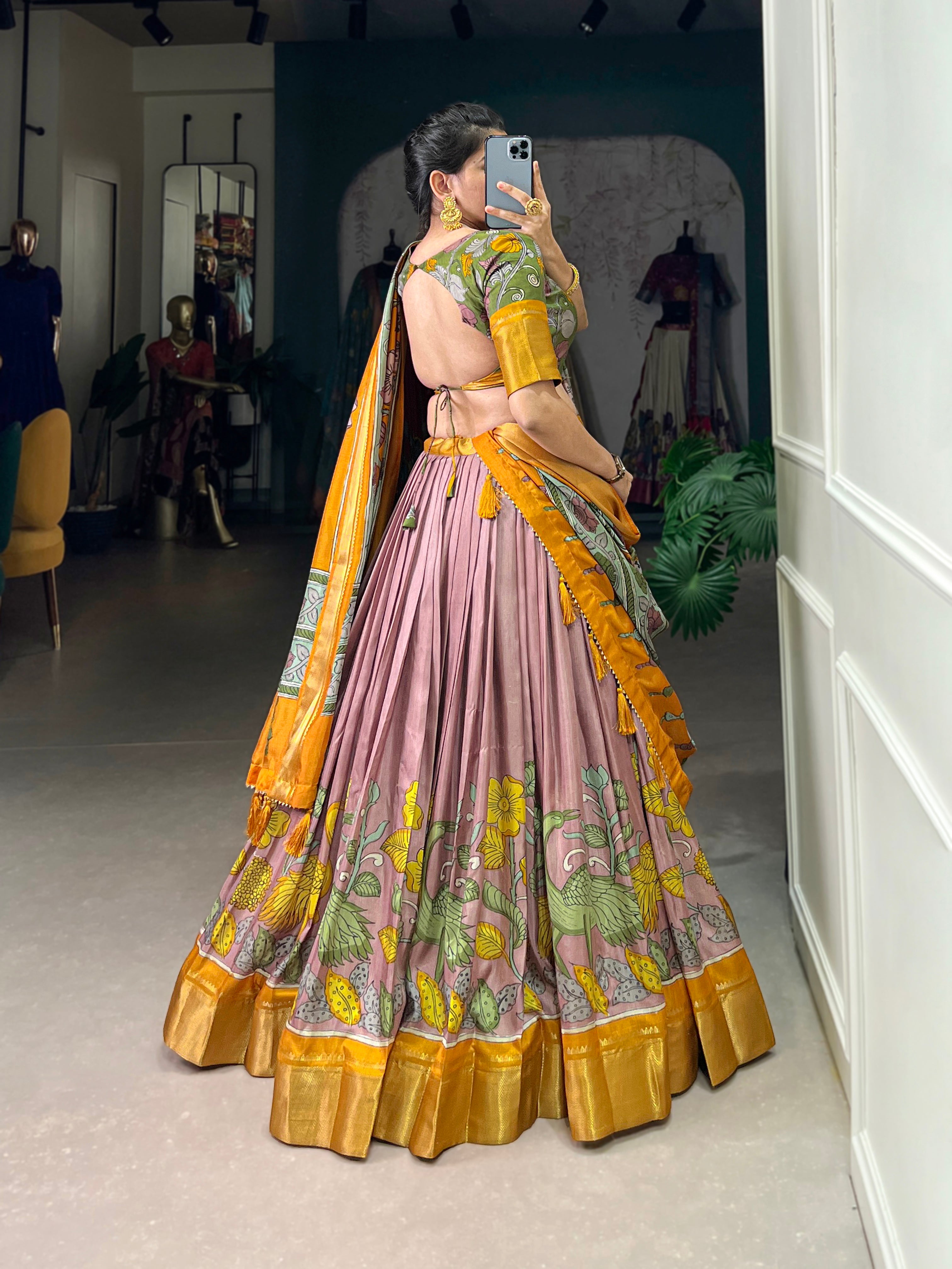 Presenting a perfectly blendedTussar silk lehenga for festive season to charm your look!β¨ - Navratri And other Festival